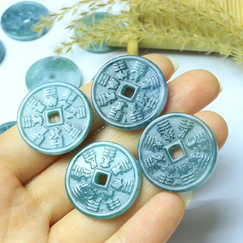 Natural Emerald A Gossip Pendant Fashion Boutique Jewelry Men's Women's Female Freedn Chain Gift