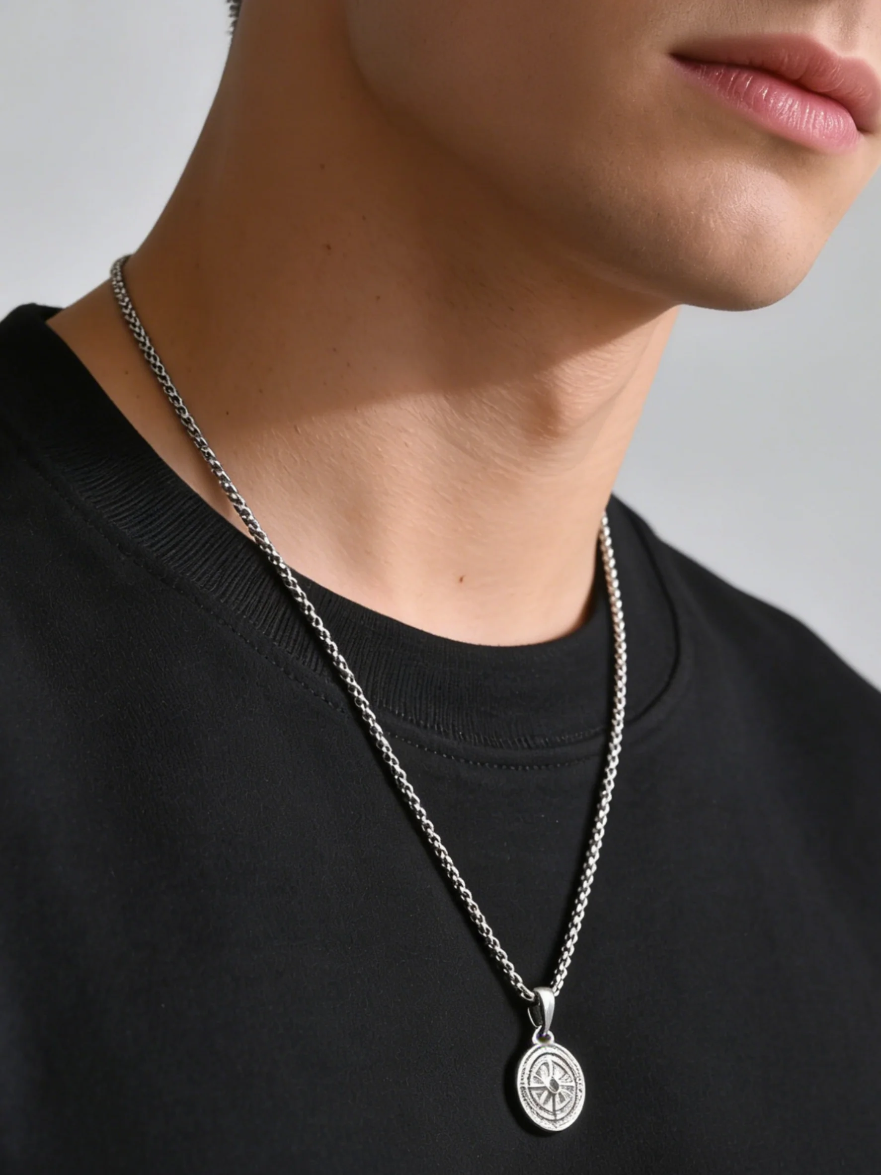 Vintage Klassische Kompass-Anhänger-Halsketten für Damen und Herren, Hip-Hop Mode Edelstahl-Schmuck Abschlussgeschenk – Detail 3