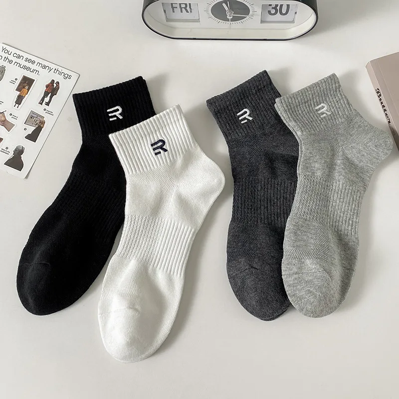 

White Socks Summer Mesh Sports Leisure Socks Low Barrel Men'S Socks Short Solid Color Socks For Men Breathable Absorb Sweat