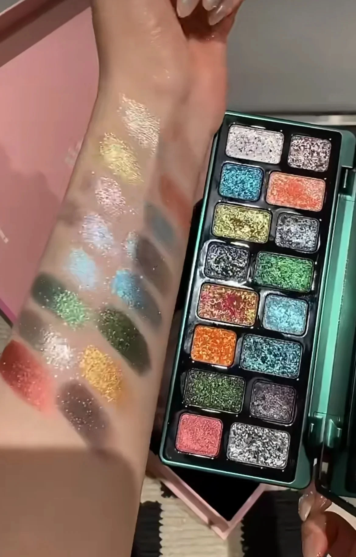Qianyan Freya86-paleta de sombras de ojos, 16 colores, brillo, mate ahumado, Y2K, paleta maquillaje, cosm&eacute;ticos