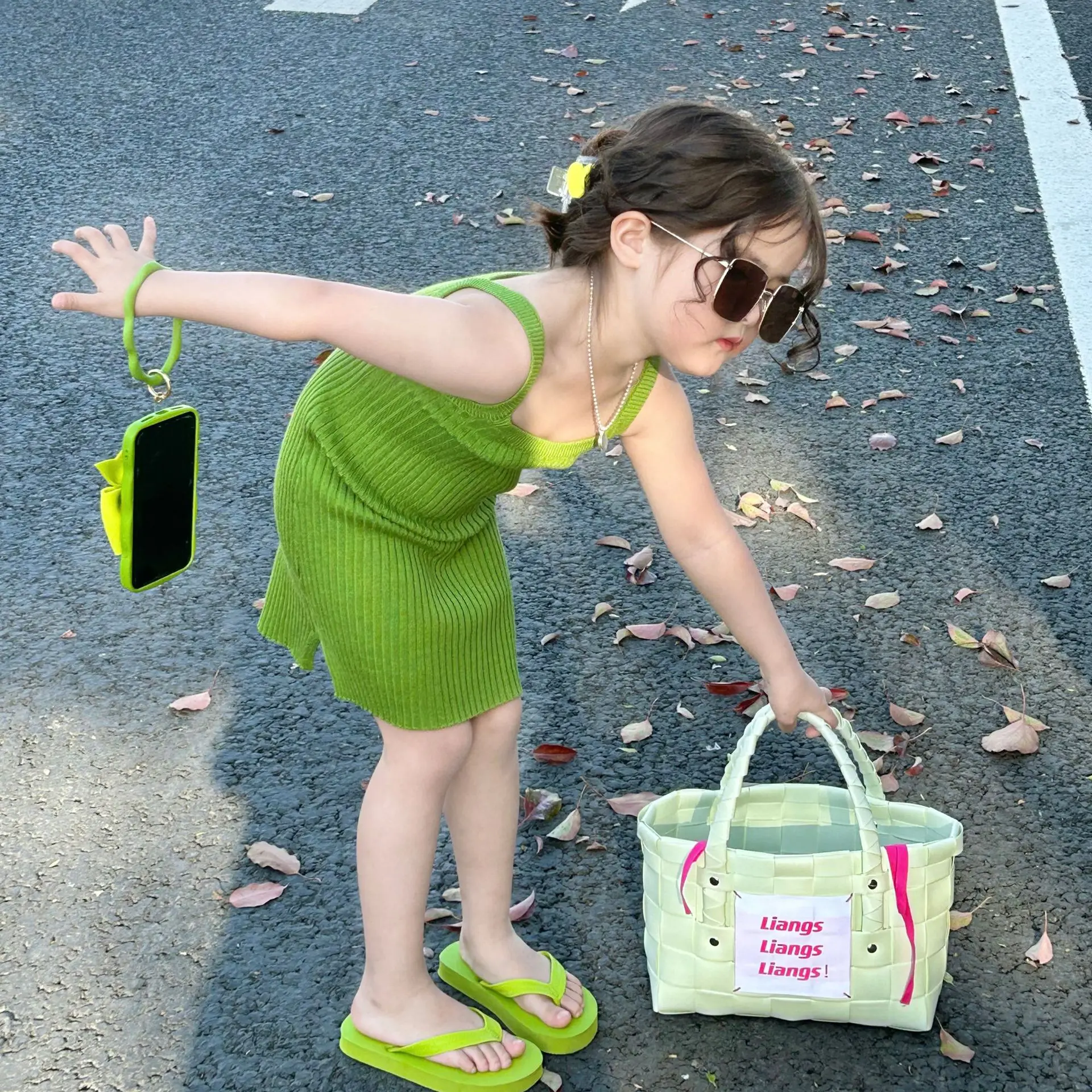 

5580b Girls' Knitted Dress Suspenders Vest Dress 2023 Summer New Simple Fashion Girl's Vest Skirt Slim Dress
