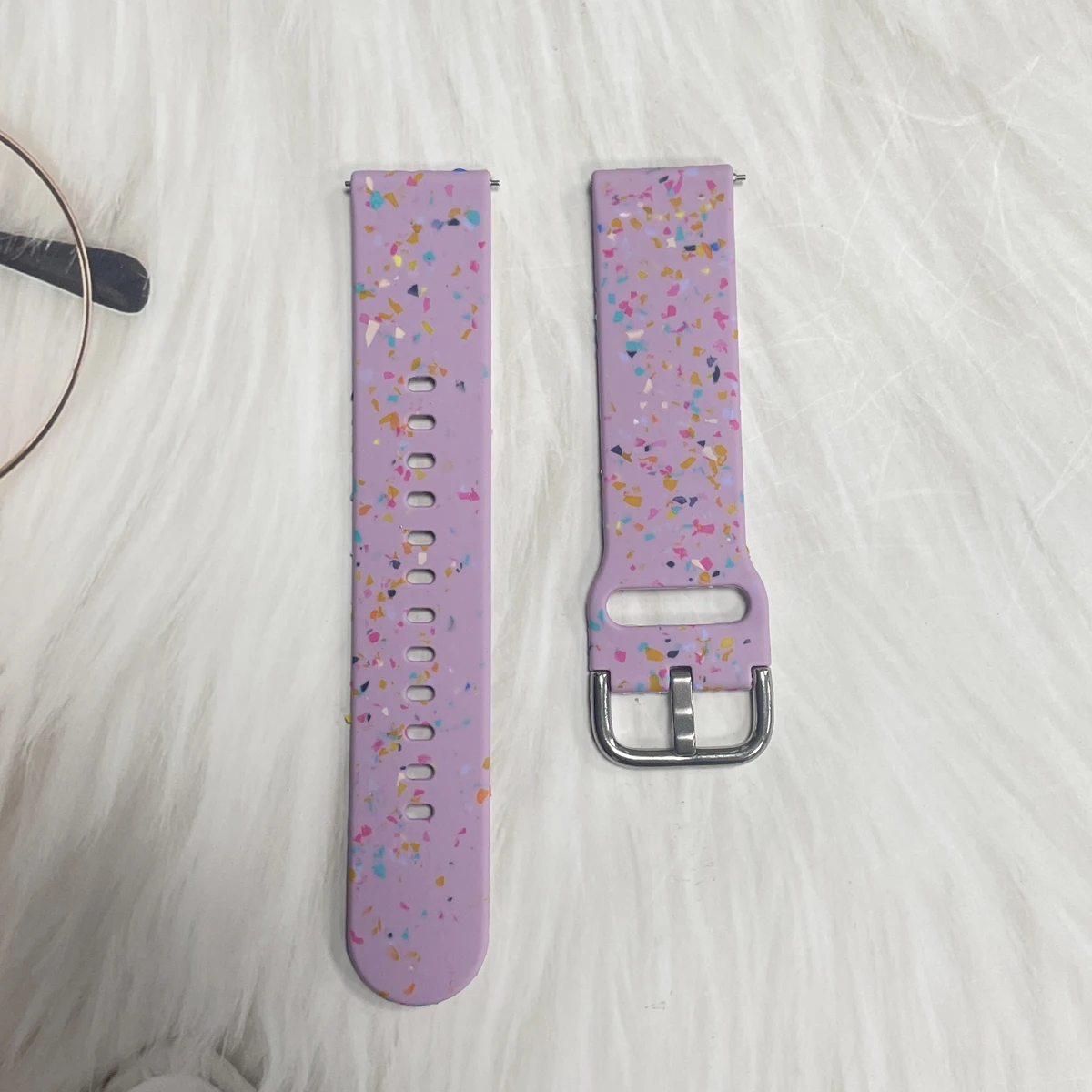 Silicone Watch Band - Versatile 20/22mm Wrist Strap Replacement