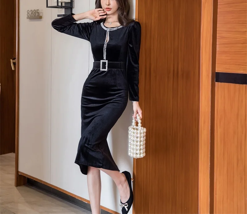 

Spring, Autumn, Summer New French Style Hepburn Style Dress with Beaded Gold Velvet Dress Long sleeved Mid length Dress