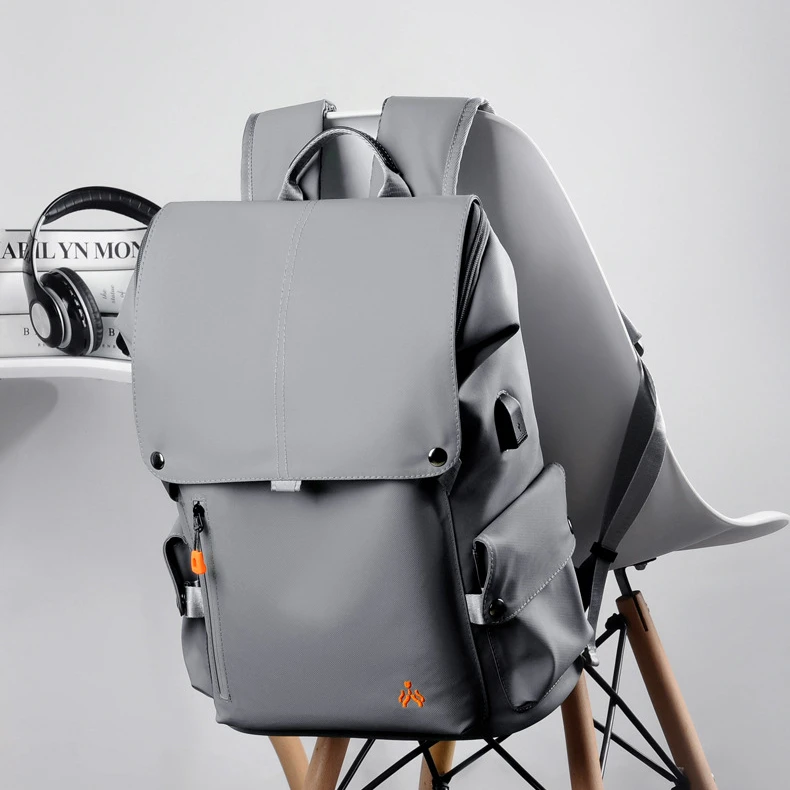 Neutral Large Capacity Travel Backpack for Leisure Computer Bag Suitable for 15.6-inch