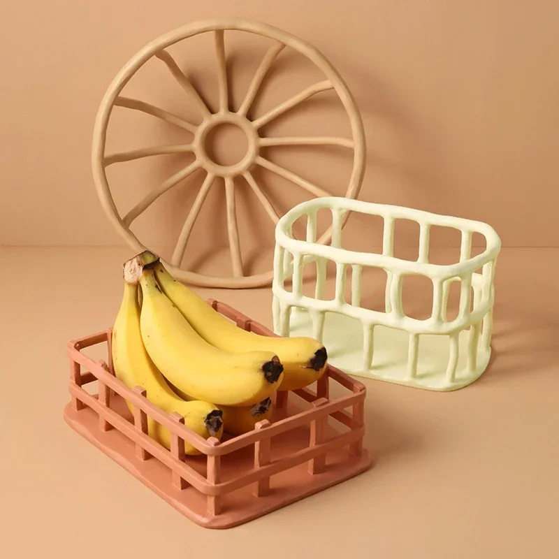 Hollow Resin Fruit Tray Home Living Room Desktop Fruit Plate Snack Candy Bowl Furnishings Cosmetic Storage Basket Holder fruit plate snack bowl