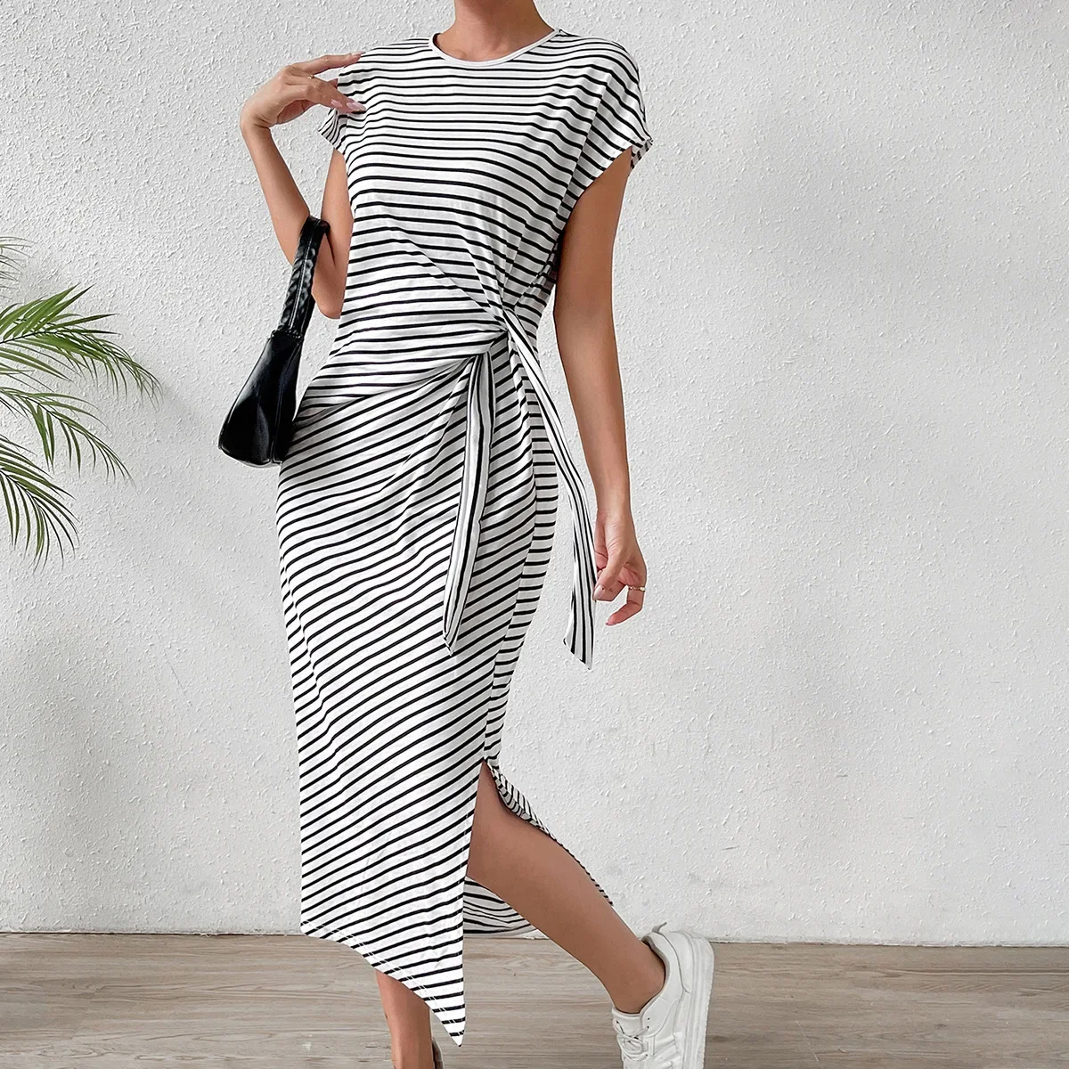 فستان نسائي مخطط مطبوع بأكمام جناح الخفاش ، فستان...