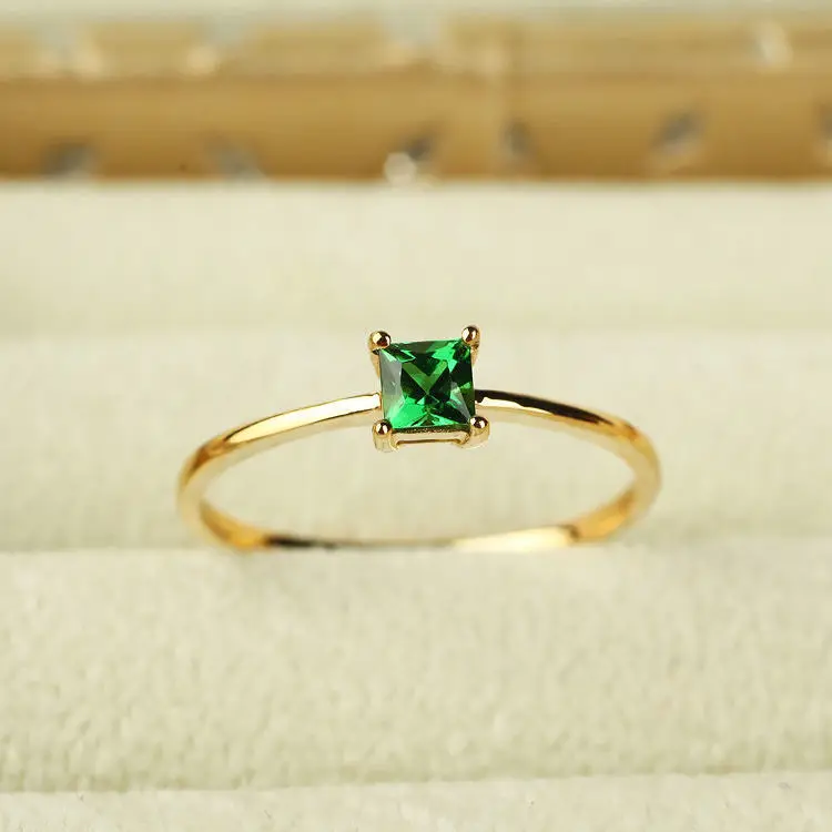 [Small Green Square] Natural S925 Sterling Silver Inlaid Garnet Colored Gemstone Ring for Women |
