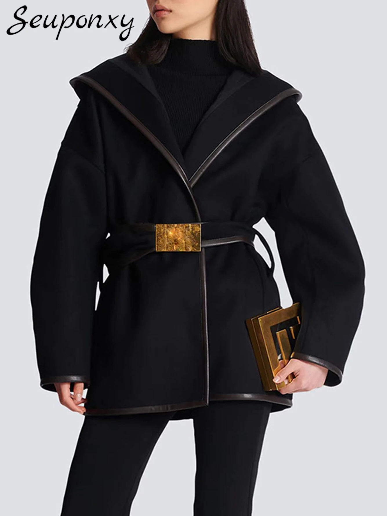 

Женская куртка средней длины, черная приталенная куртка с длинным рукавом летучая мышь, воротником с капюшоном и поясом, 2024