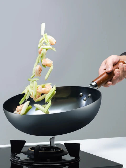 Wok en fonte antiadhésif fait à la main, poignée en bois amovible, marmite  de cuisine domestique, ustensiles de cuisine, cuisinière à gaz - AliExpress