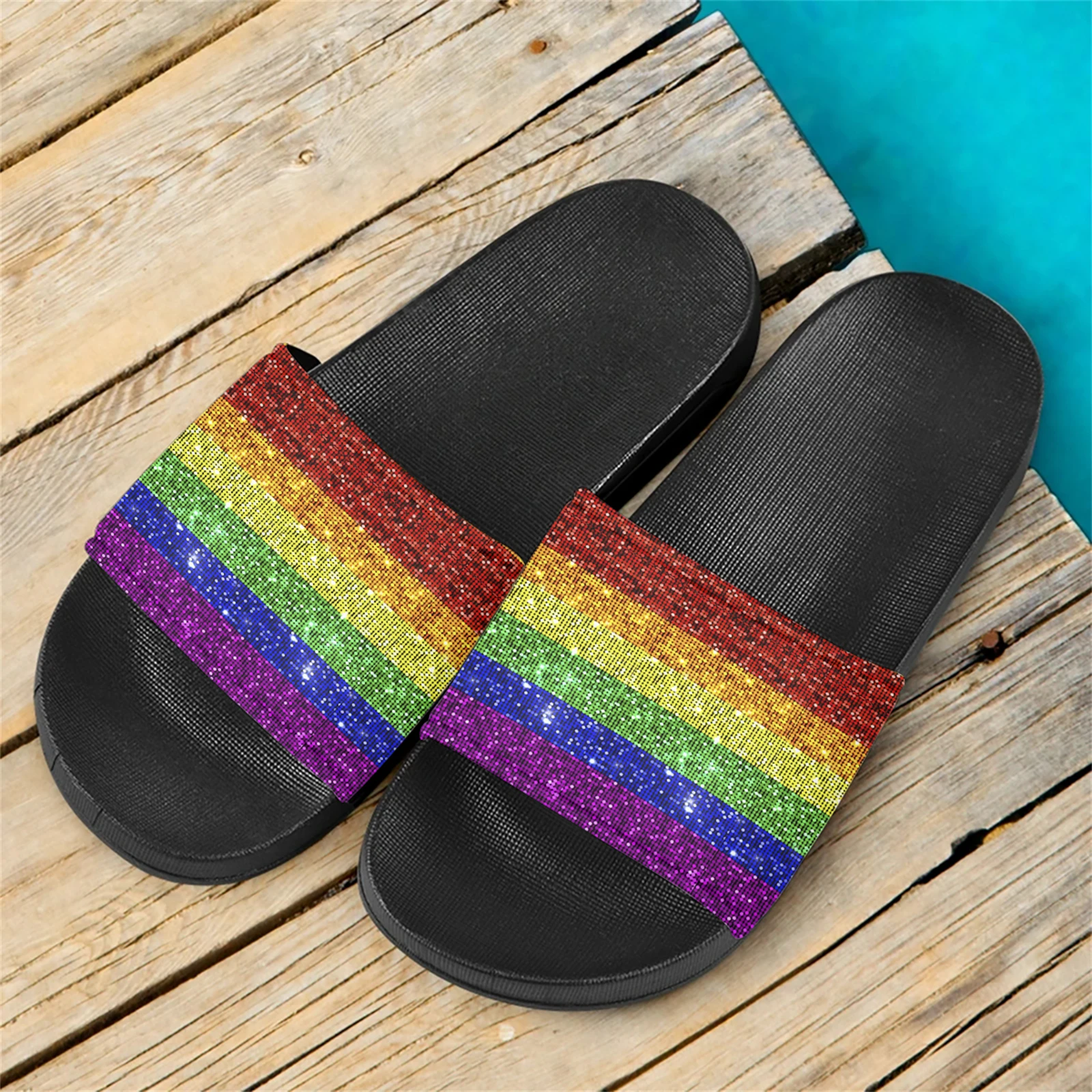 

ЛГБТ гордость Радужный Флаг печатные Повседневные тапочки взрослые Нескользящие домашние сандалии для ванной комнаты женские летние популярные сланцы для прогулок