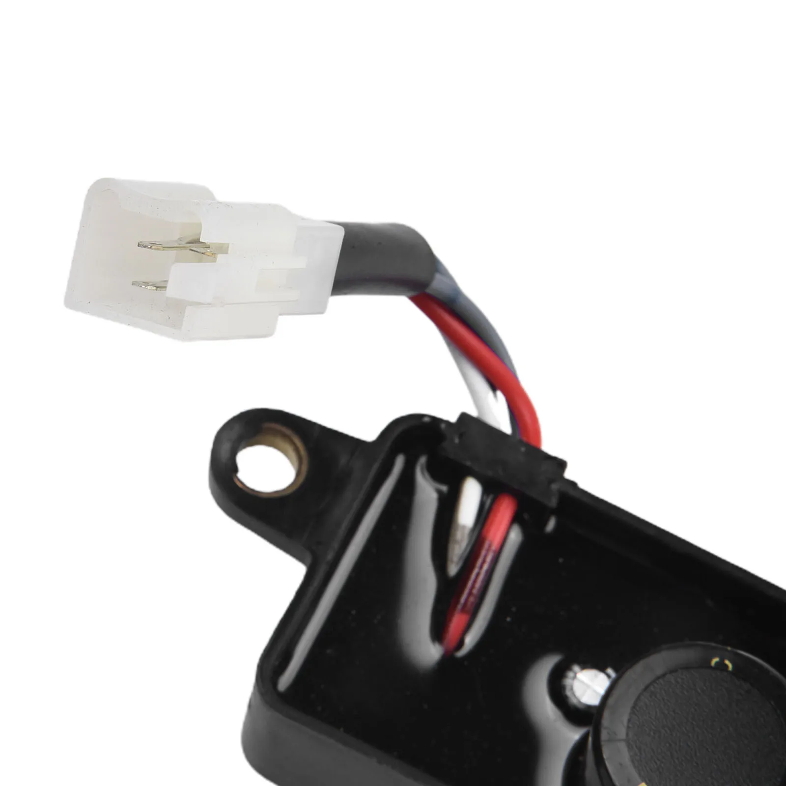 

080526TT10-7C AVR Voltageregulator 2kw-4.5kw About 110*38*35mm Automatic Black Plastic+cable+power Supply Brand New