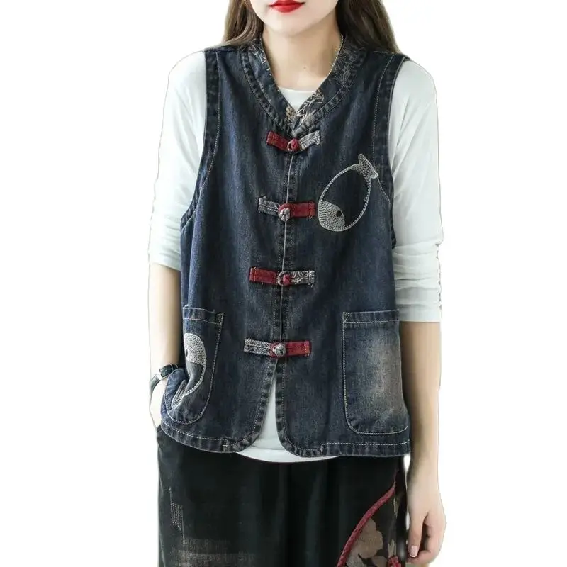 

Retro Denim Vest Women's Spring/Summer 2023 Loose Button Sleeveless Coat Female Fashion Casual Denim Vest S-5XL