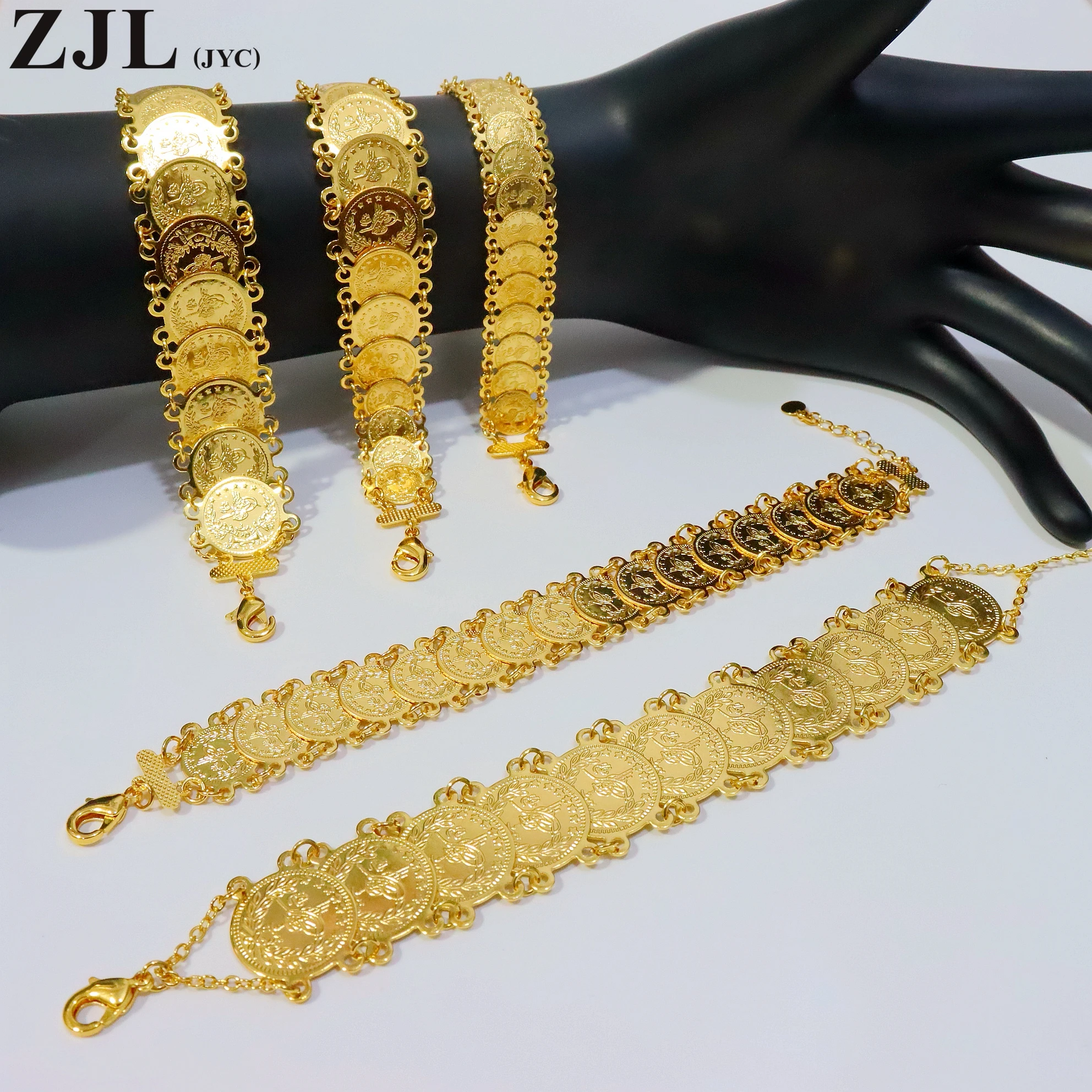 

Luxurious 24K Gold-Plated Coin Bracelet with Exquisite Craftsmanship
