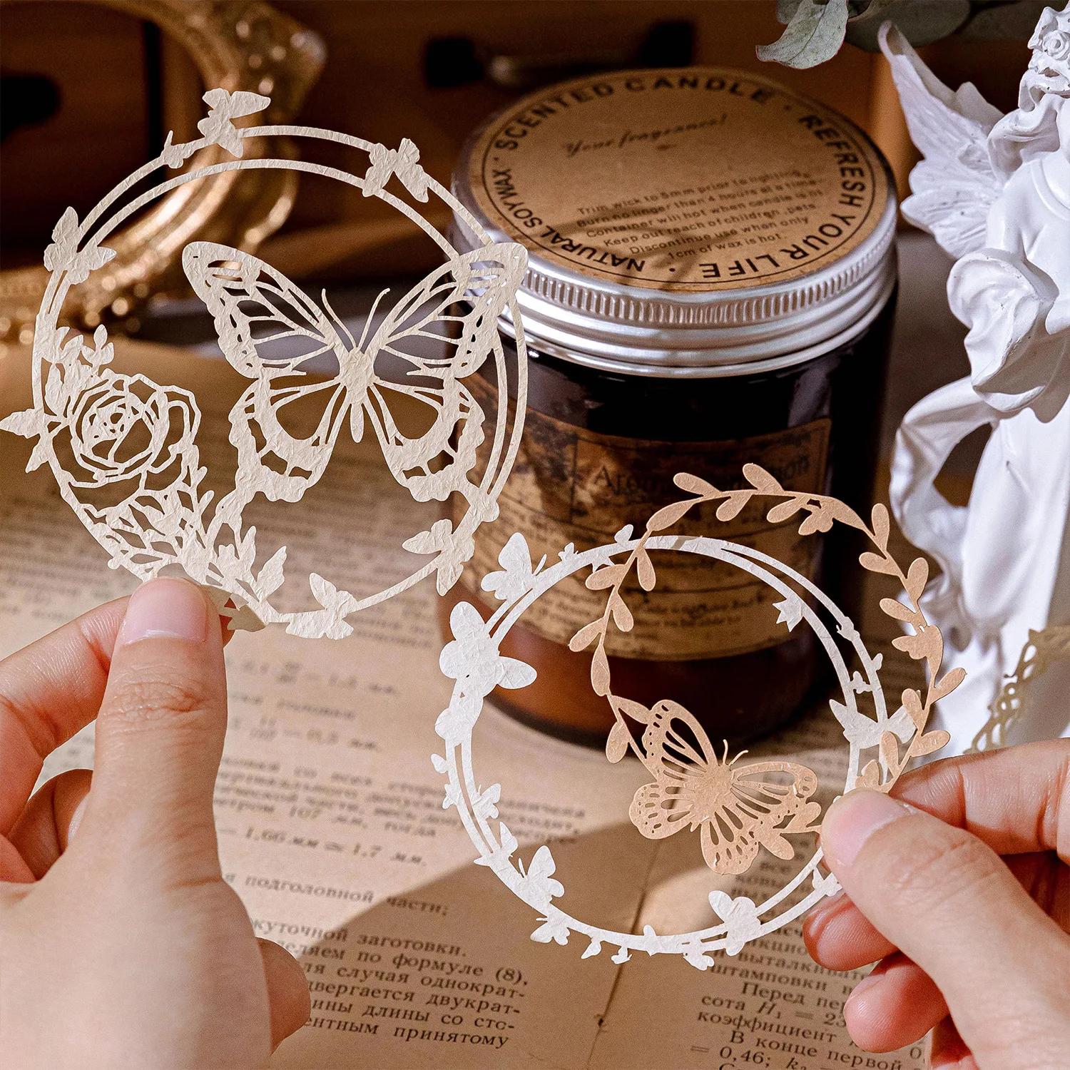 10 pcs Hollow frame wreath card paper Creativity Diary Album Scrapbooking Collage material Planner Craft Supplies scrapbook paper craft paper scrapbooking material scrapbook materials handmade craft paper diy craft materials handmade paper scrapbooking paper