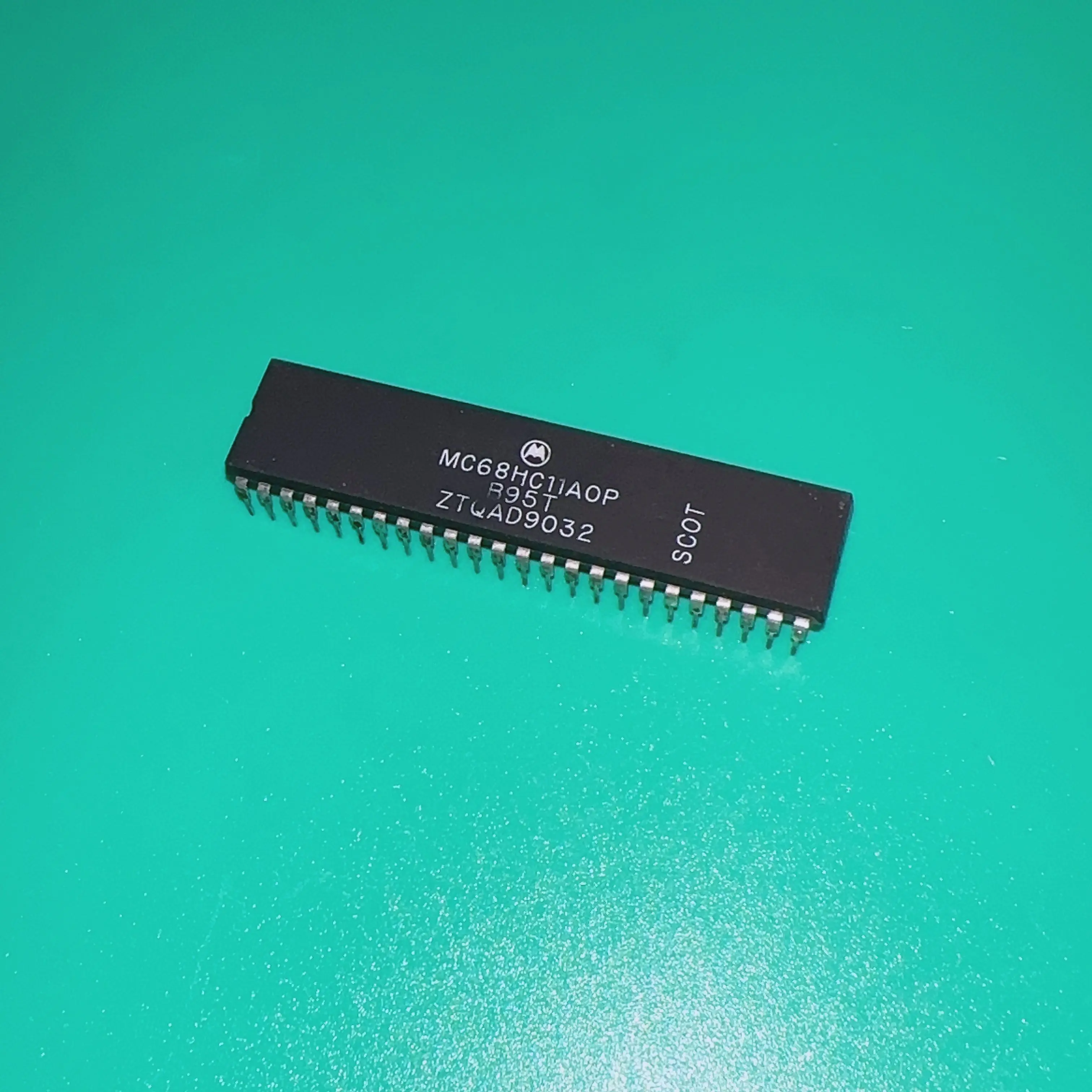 

MC68HC11AOP DIP48 MC68HC11A0 P 8-Bit Microcontroller MC68HC11A0P MC68HC11A 0P MC68HC11 A0P MC68HC 11A0P MC 68HC11A0P 68HC11A0 68