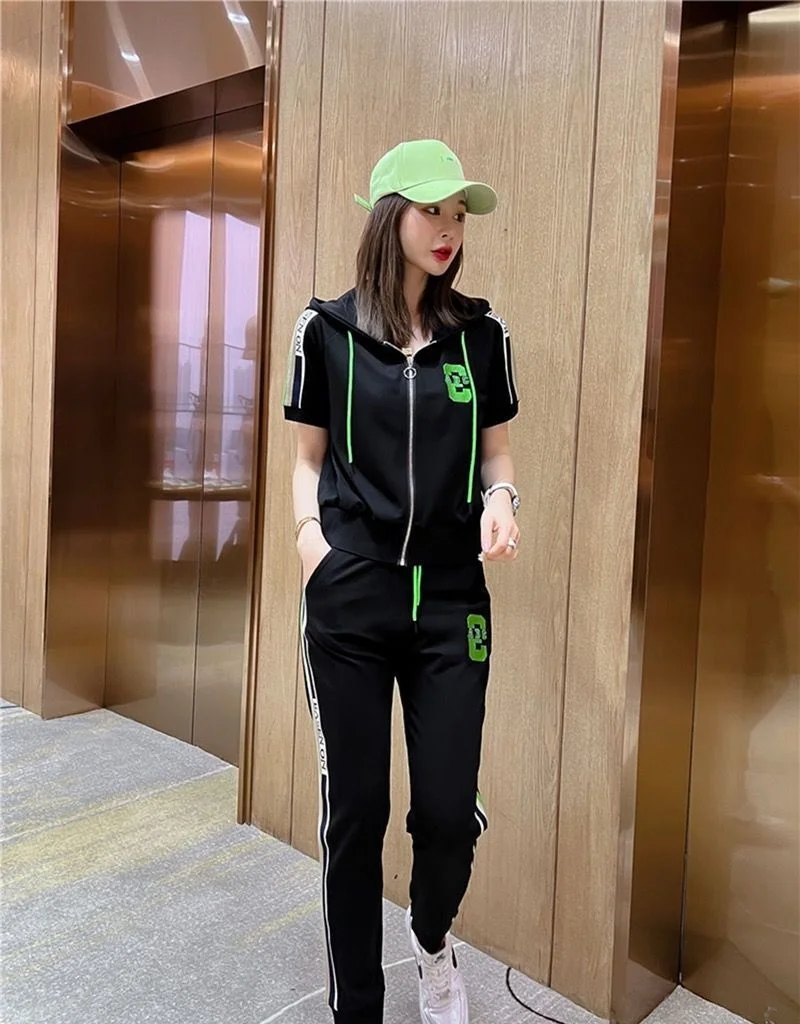 2023 Summer New Women's Tracksuit Loose Fashion Casual Short Sleeve Hooded Top Pants Two Piece Sets Sweat Suit For Women Clothes