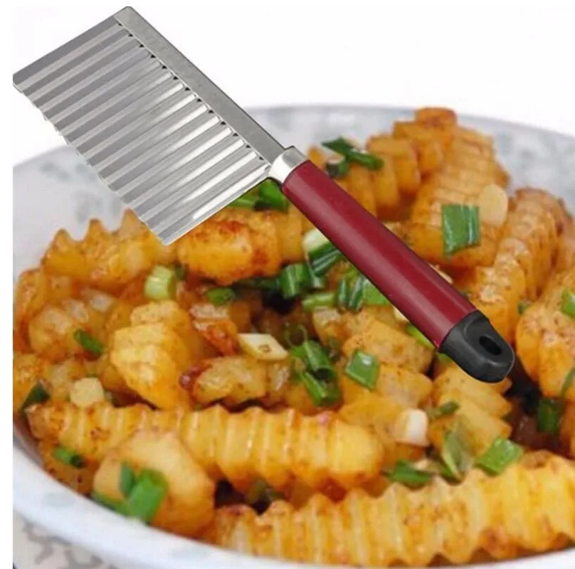 New Stainless Steel Potato Chip Slicer Dough Vegetable Fruit Crinkle Wavy Slicer Knife Potato Cutter Chopper French Fry Maker