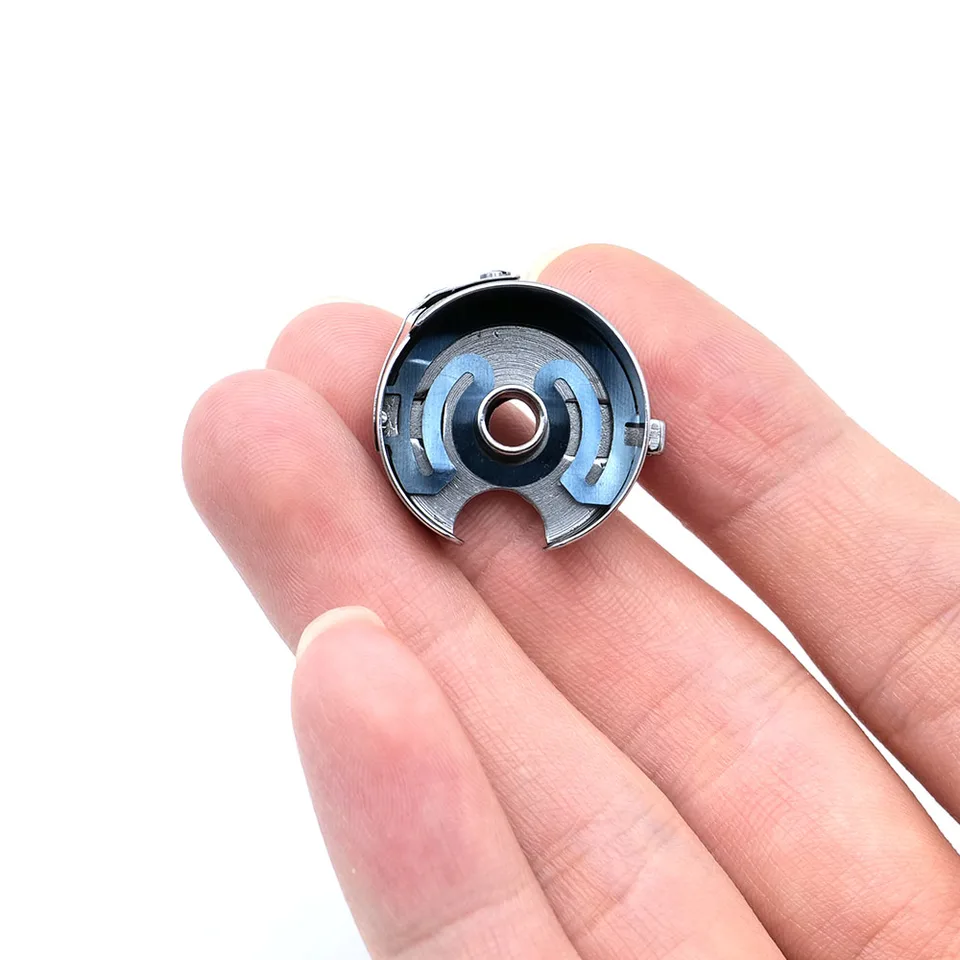 Zerquell 2 Pezzi Universale Capsula Porta Spolina Macchina Cucire, Bobina per Macchina da Cucire, Compatibile con Sistemi di Caricamento Frontale Classe 15, per Singer Rother Necchi PFAFF Juki Lidl