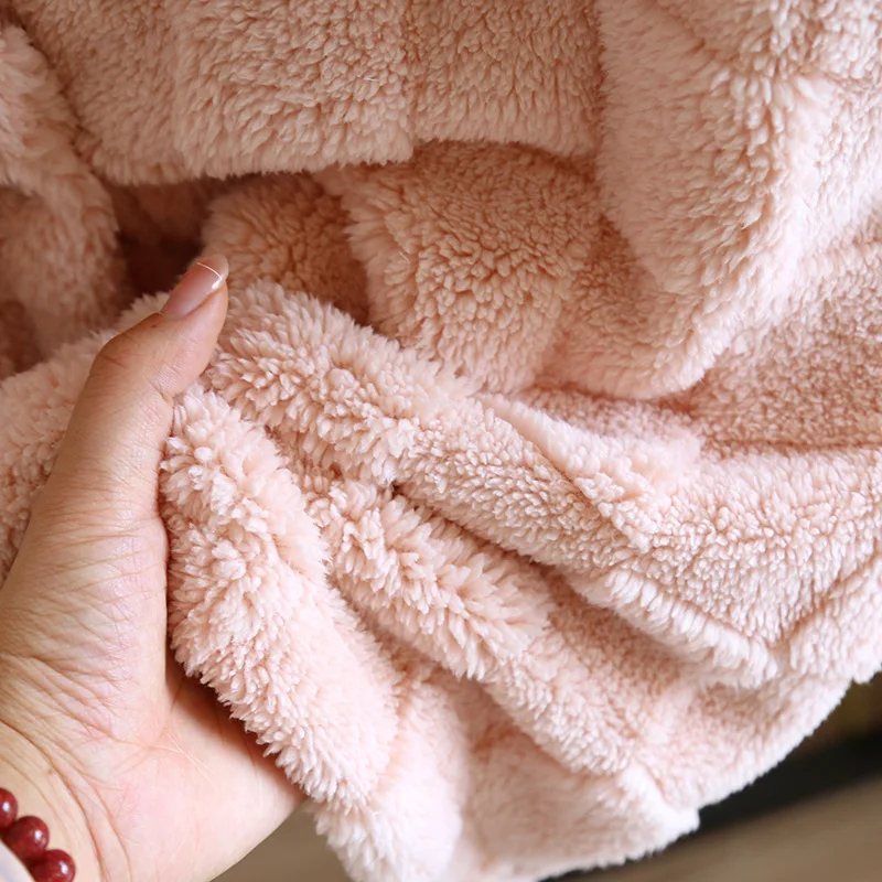 2026 New Autumn/Winter Couple Sleeping Robe, Fleece and Thickened Home Bathrobe, Men's and Women's Home Clothing Robe Bath Robe Sb63b95fd874b47c7a22dd23e46c24964L