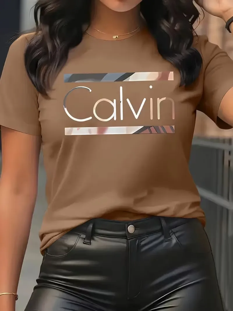 Gran oferta, moda de verano para mujer, camiseta informal con estampado de letras Calvin, ropa deportiva holgada de manga corta con cuello redondo, ropa y2k - Image 6