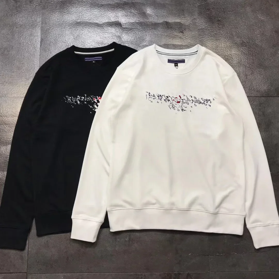 

Осенне-зимний однотонный топ для отдыха 2023