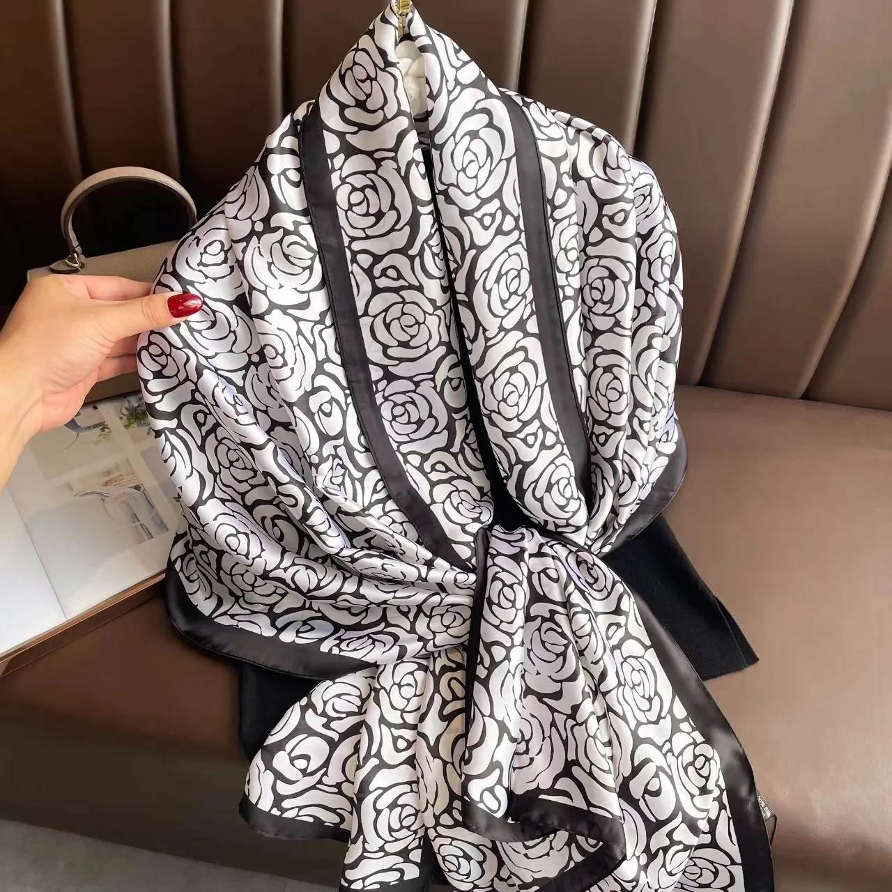 

180*90cm Luxury Brand Silk Summer Women Female Scarves Ladies Beach Wrap Chiffon Shawl Bandanna Sunscreen Foulard Muffler Pareo