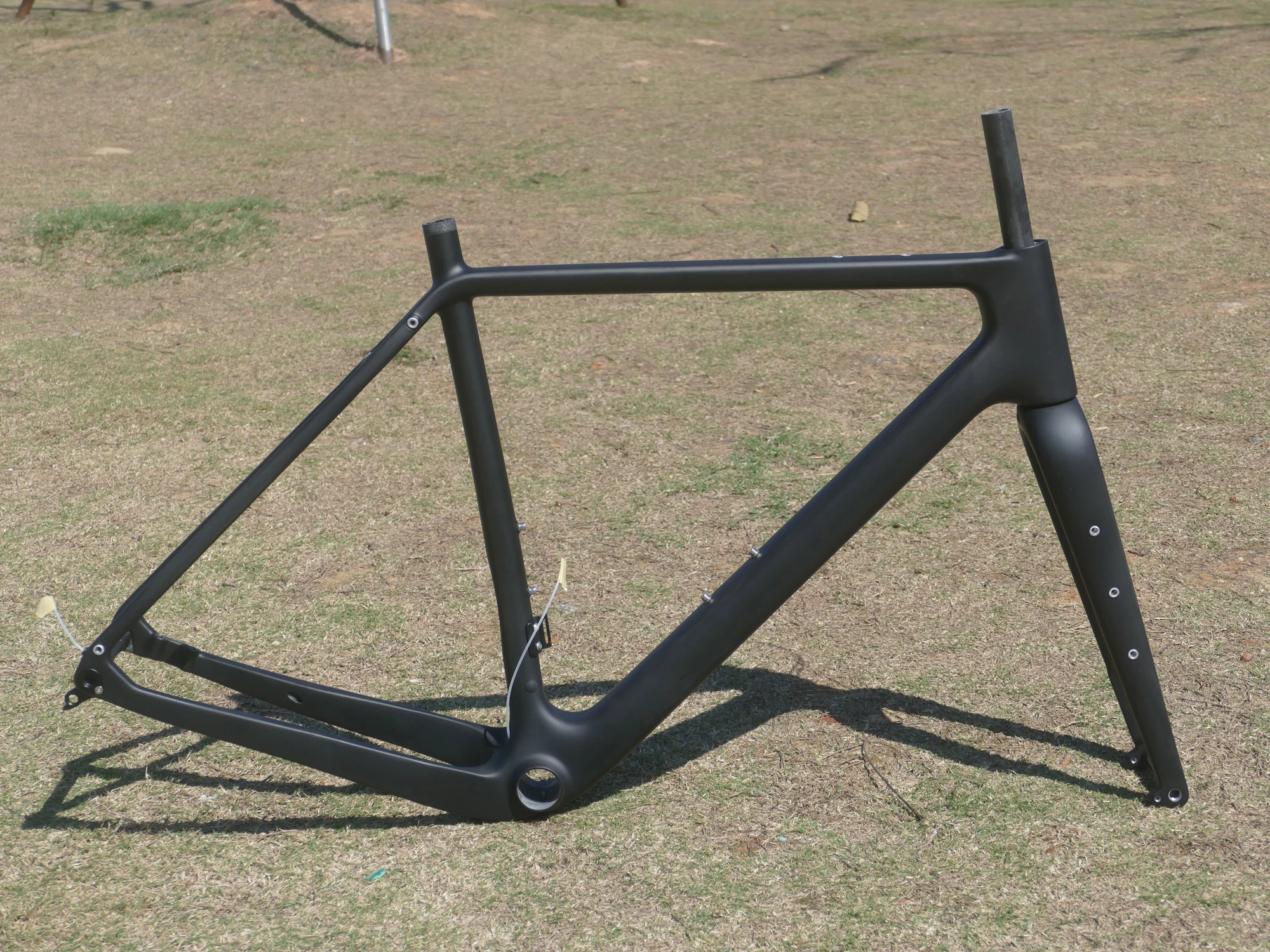 

New Full Carbon UD Matt Black Gravel Bike Bicyce Thru Axle Flat Mount Gravel Frame Fork BB86 / BSA Frameset 50/53/55/57/59cm