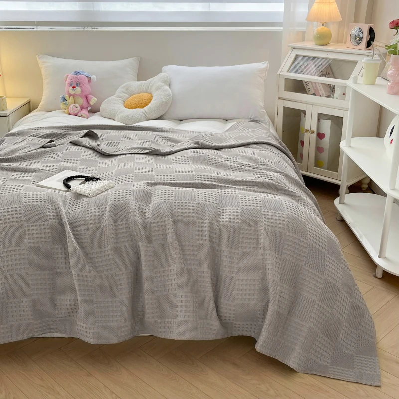Battilo Cotton Throw Blanket Soft Breathable Waffle Blanket for Twin Queen King Bed Decorative Plaid Sofa Blankets Spring Throws 3