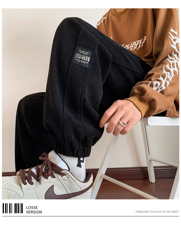 بنطلون رجالي جديد 2025 من قماش الكوردروي مبطن بالصوف فضفاض للعمل والرياضة في الخريف والشتاء مقاوم للتآكل ومضاد للأوساخ