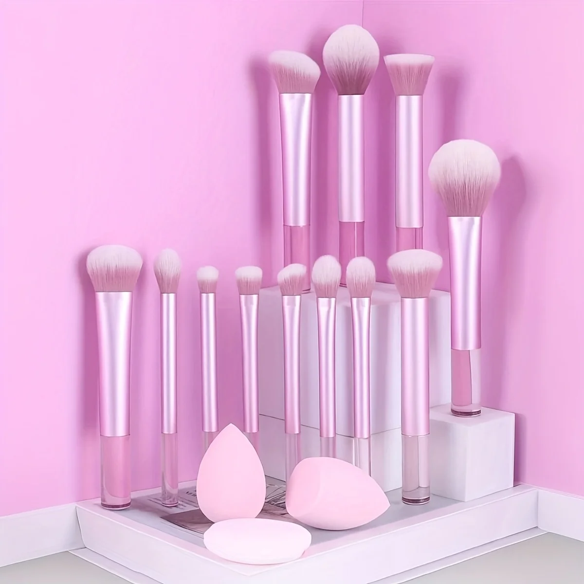 12-Piece Professional Makeup Brush Set with Versatile Application Tools