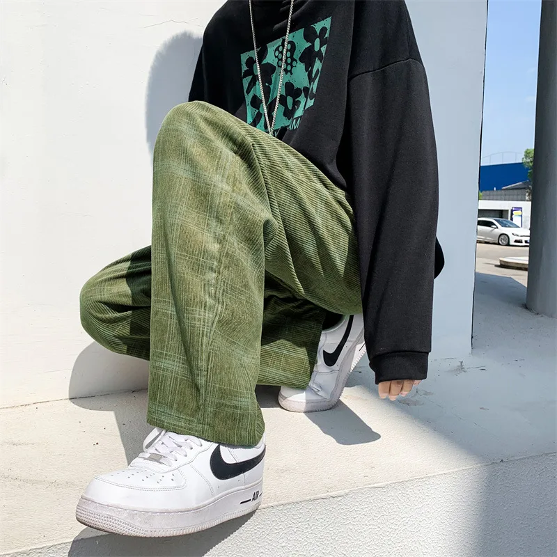 Рисунок 4 - Брюки мужские клетчатые повседневные