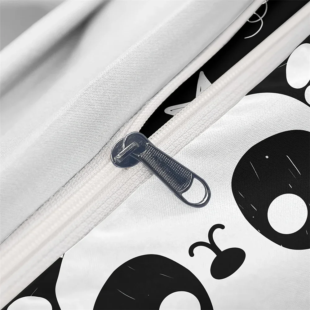 3-Piece Black and White Panda Print Soft Brushed Microfiber Duvet Cover Set - Luxurious Bedding for Bedroom and Guest Room