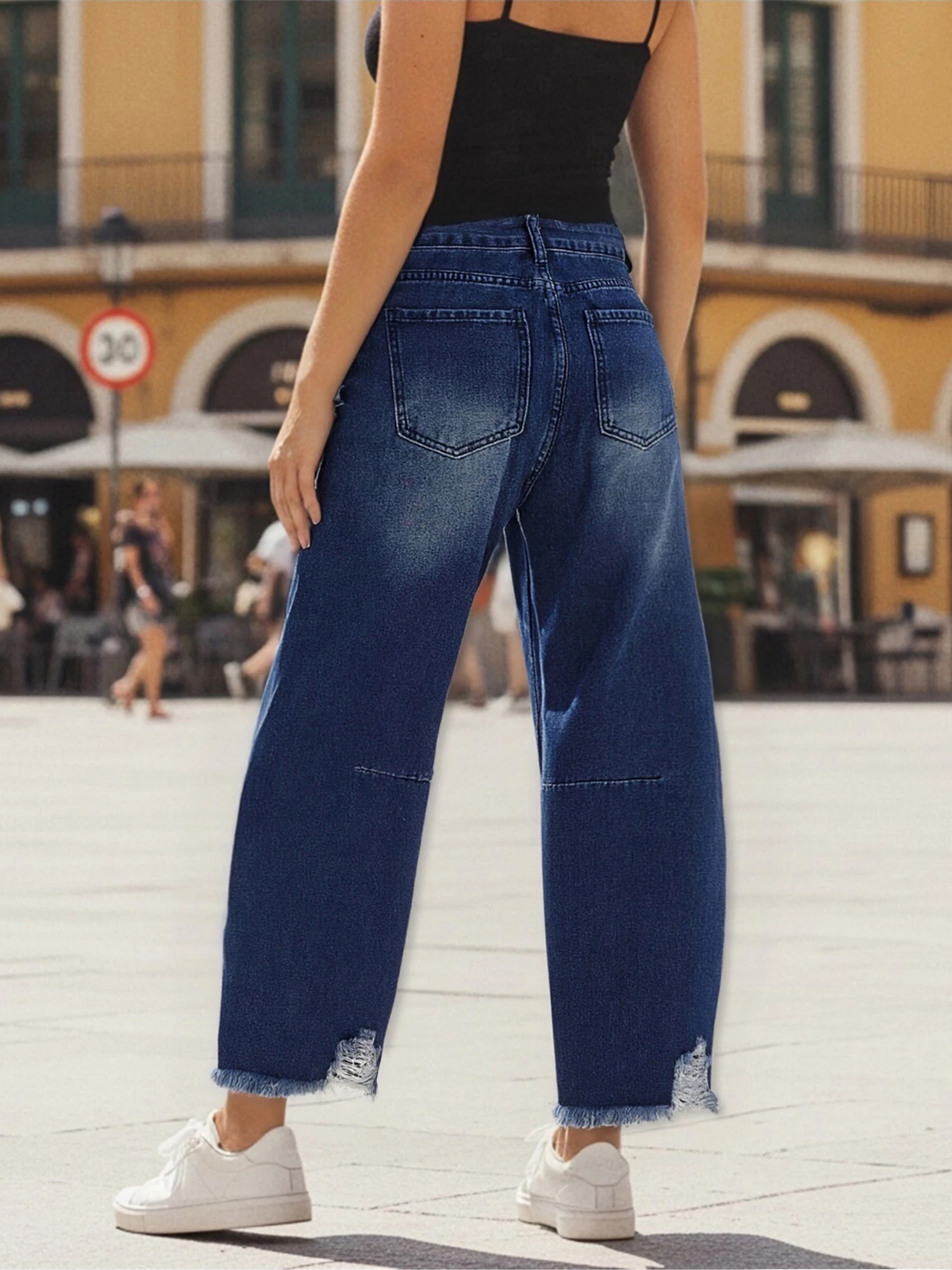 Women s Vintage Distressed High Waisted Baggy Jeans with Frayed Hem and Wide Leg Design for Spring Fashion