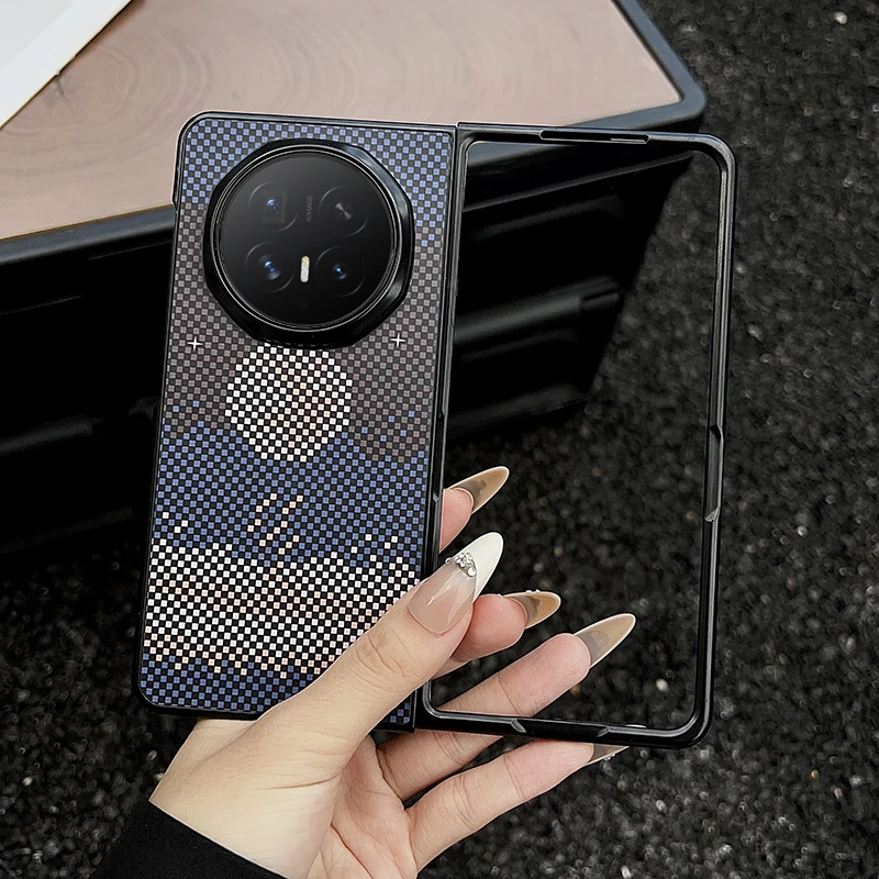 Magnetic Luxury Carbon Fiber Pattern Phone Case - ELVEV Anti-Drop Protection
