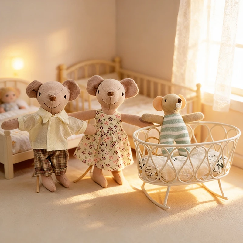 Dollhouse Accessories 1:8-1:12 Scale Mini Cast Iron Cradle Bed Sofa, Suitable for Dollhouse Furniture, Model House Decor