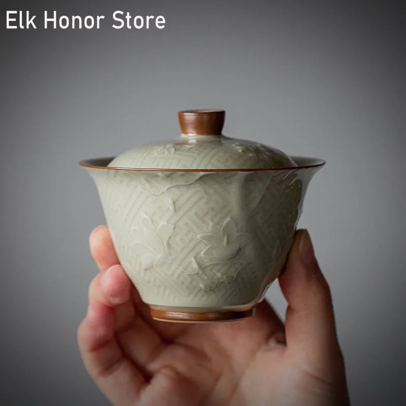 

110ml Boutique Honey Glaze Ceramic Tea Tureen Embossed Magnolia Art Covered Bowl Tea Maker Gaiwan Household Kung Fu Tea Bowl