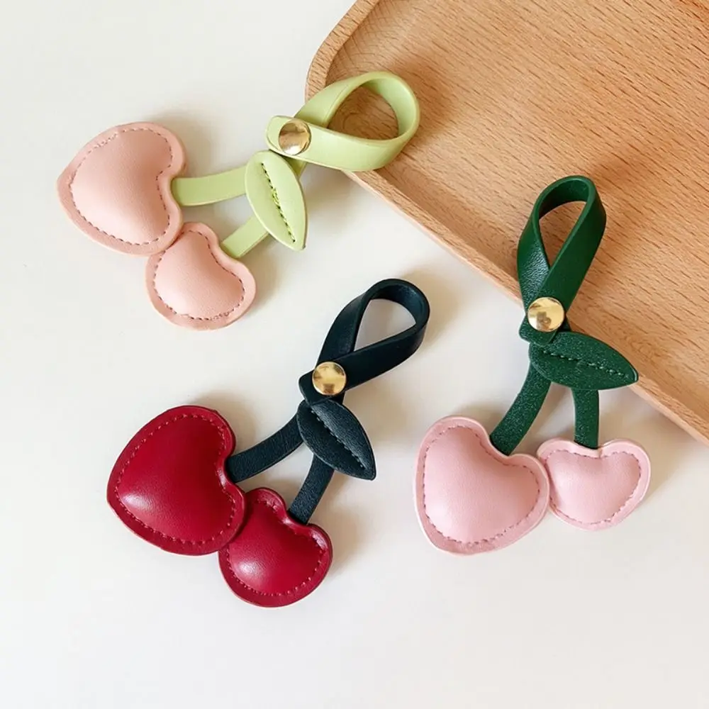

Keychain Cherry Key Chain Decoration Peach Heart DIY Craft Accessories Cherry Pendant Love Keyring Bag Pendant
