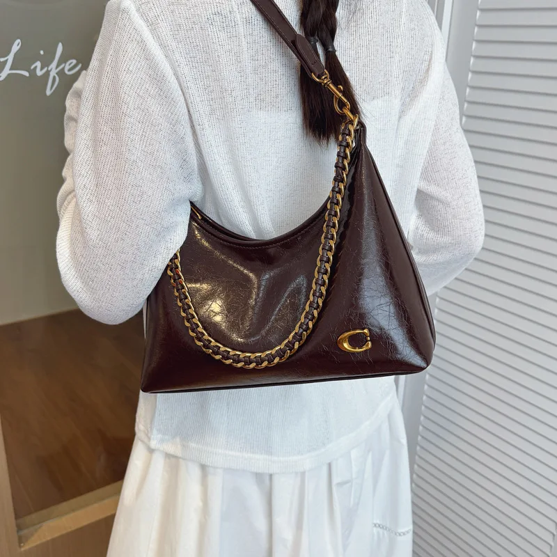 Spacious Simple Stylish Chain Single Shoulder Underarm Bag Fall Winter New Style Vintage Unique Slant Bag for Work