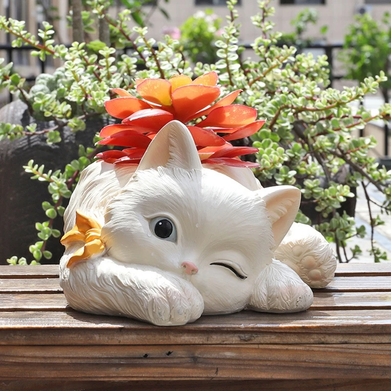 ハリネズミのフィギュア付き鉢 植木鉢に入るハリネズミ達【Hedgehogs in Flowerpot）】Bowbrook