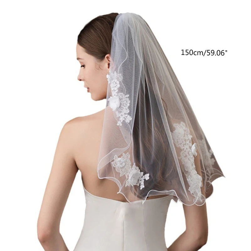 Рисунок 4 - Белая свадебная фата с расческой для волос