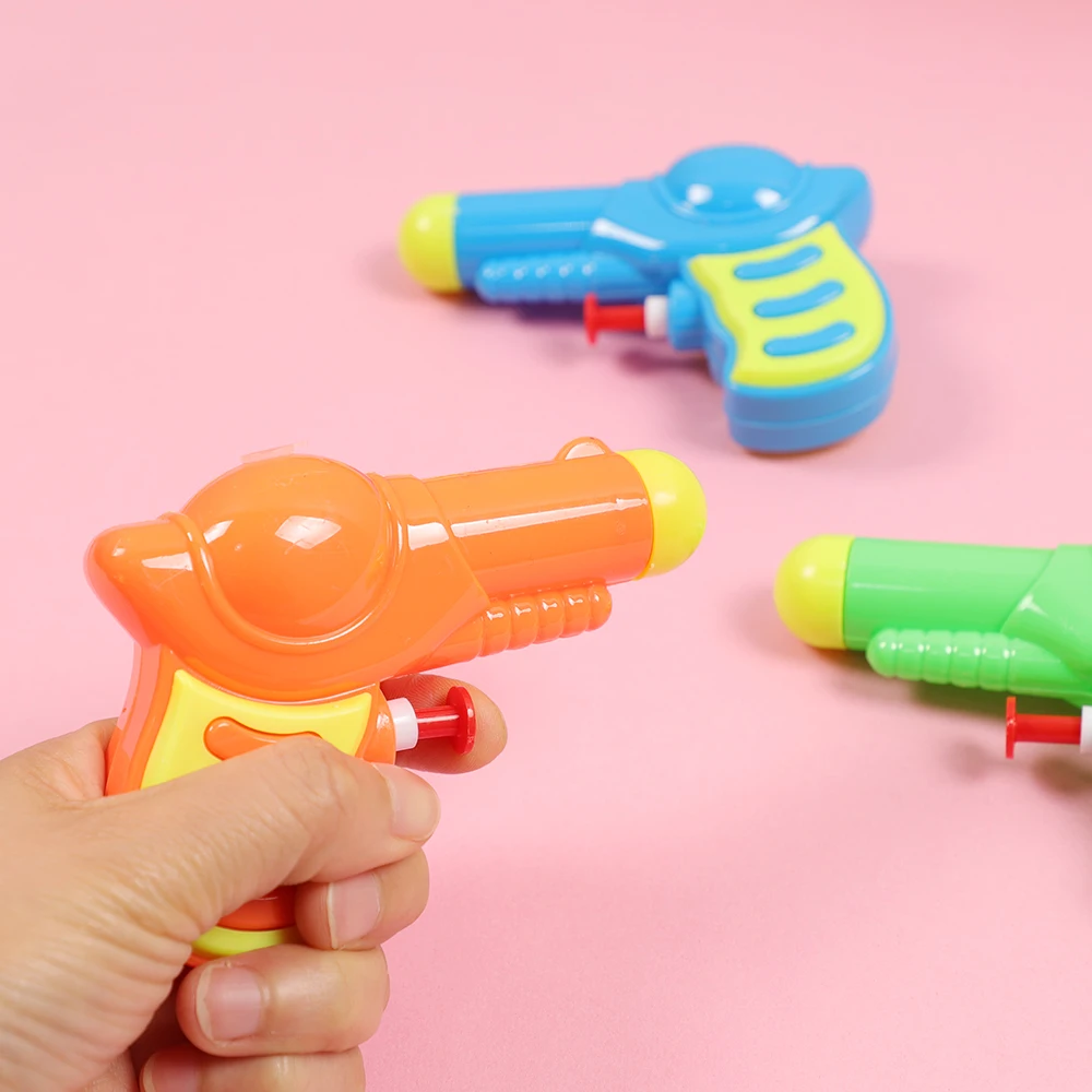 Idee jouet et cadeau anniversaire enfant : mini pistolet à eau