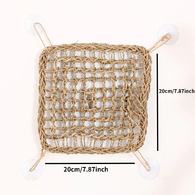 With 4 suction cups