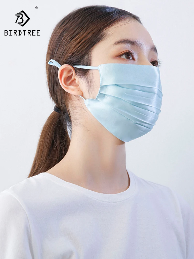 BirdTree, Real Silk Masks, Unisex Sunscreen UV protection, Breathable Sport Cycling Thin Face Mask, Summer Autumn A48056QC