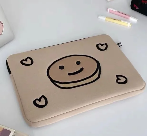 Chic and Stylish Laptop Sleeve - Protective Carrying Case