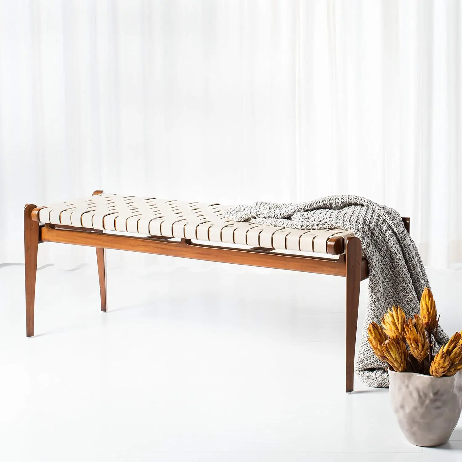 

Safavieh Couture Home Dilan 47-inch White and -Light Brown Leather Weave Bench