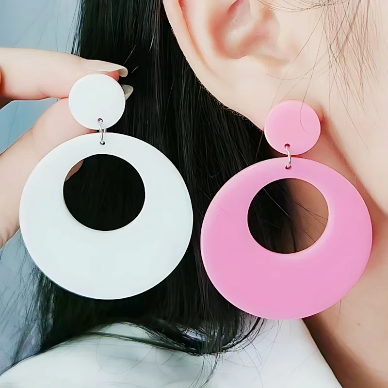 Hoop Earrings 80s Fashion Earrings Vintage Gold Tone Hoop Earrings