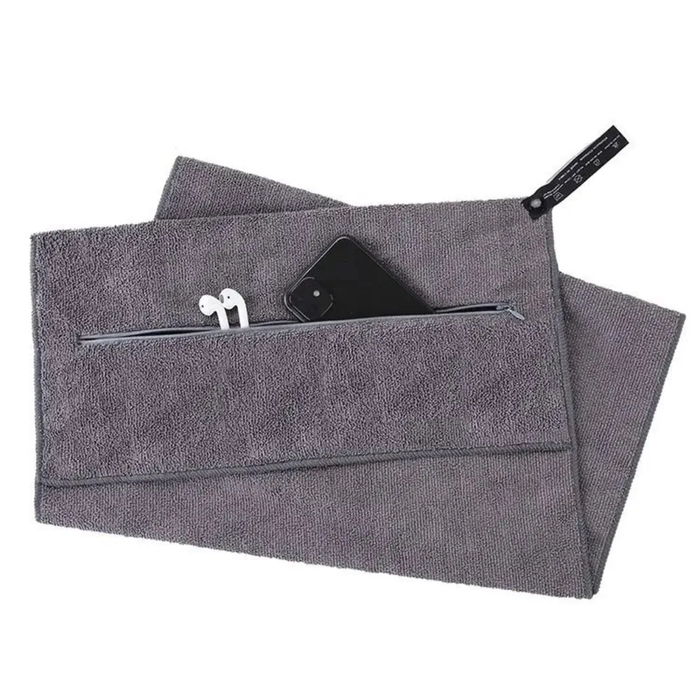 Ultra-Soft Microfiber Fitness Towel with Zipper Pocket and Non-Slip Grip