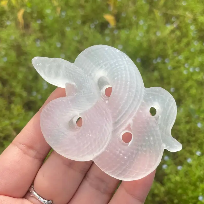 

Natural Selenite Snake,Hand Carved,Crystal Collection,Crystal Gift,crystal Healing,Home Decoration
