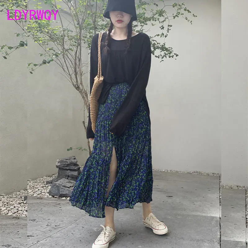 Chiffon floral skirt for women's summer thin 2023 new split pleated high waisted A-line skirt