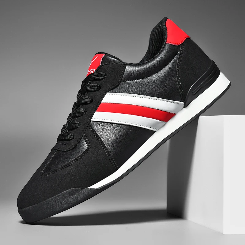 2026 Men Retro Sneakers Flat Sole Versatile Casual Shoes Comfortable Daily Footwear Stylish Vintage Men's Footwear 2